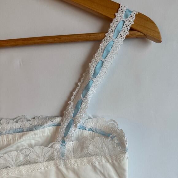 Rumored Vintage Love Cami Top NEW - Picture 8 of 12